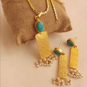 Meet your Posher, Nasreen